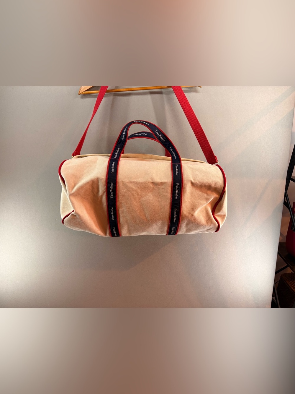 RARE Vintage 100% Authentic Paine Webber Classic Finance Banker Bag Cream / Red